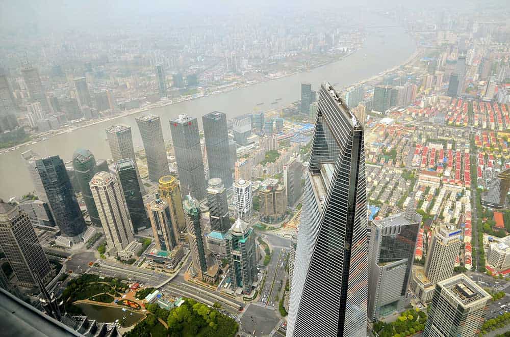 https://mdw-travel-data-us-east-1.s3.amazonaws.com/img/country/China/Shanghai-World-Financial-Center/img_05.jpg