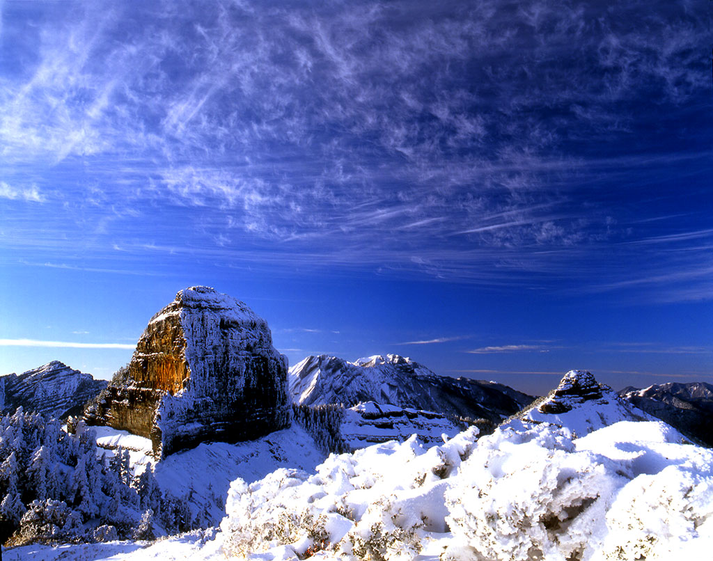 https://mdw-travel-data-us-east-1.s3.amazonaws.com/img/country/China/Shei-Pa-National-Park/img_03.jpg