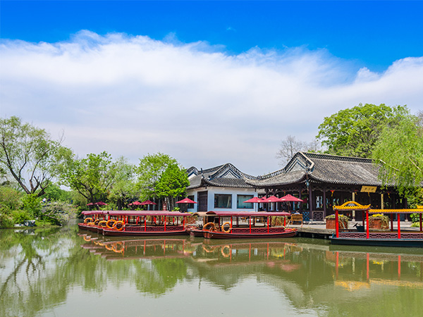 https://mdw-travel-data-us-east-1.s3.amazonaws.com/img/country/China/Slender-West-Lake/img_03.jpg
