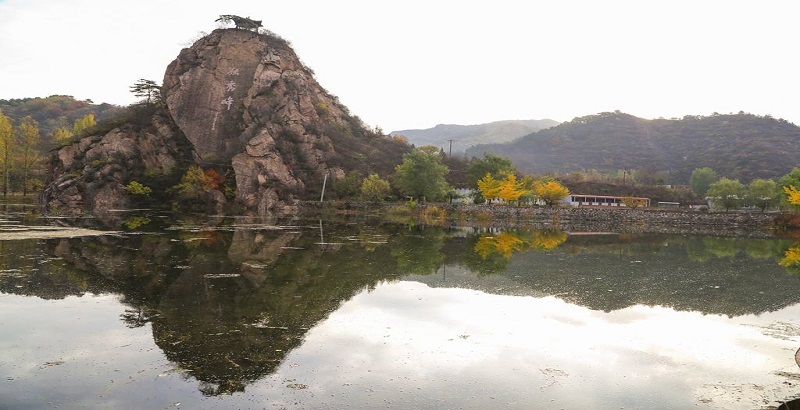 https://mdw-travel-data-us-east-1.s3.amazonaws.com/img/country/China/Solitary-Beauty-Peak/img_04.jpg