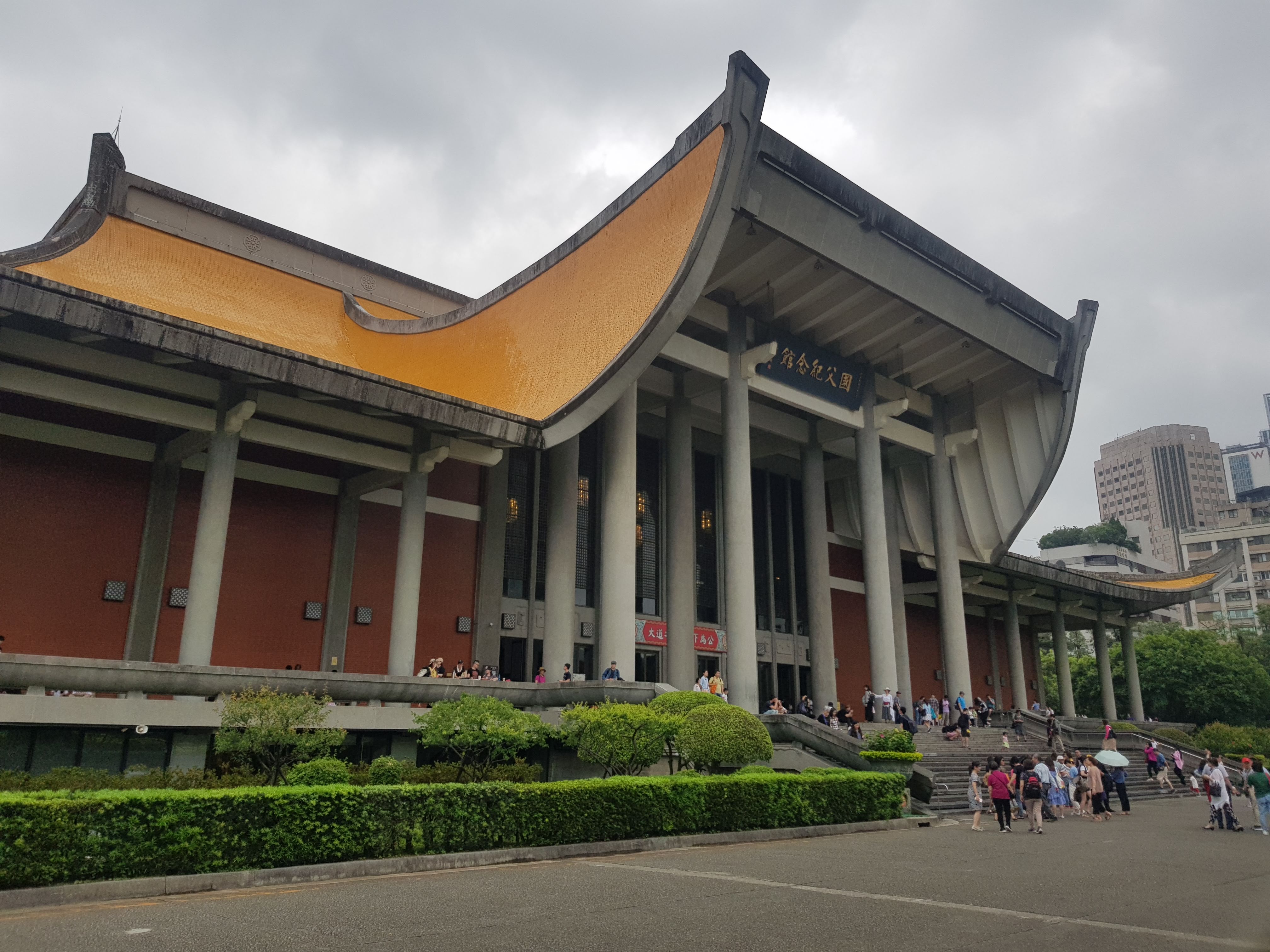 https://mdw-travel-data-us-east-1.s3.amazonaws.com/img/country/China/Sun-Yat-Sen-Memorial-Hall/img_02.jpg