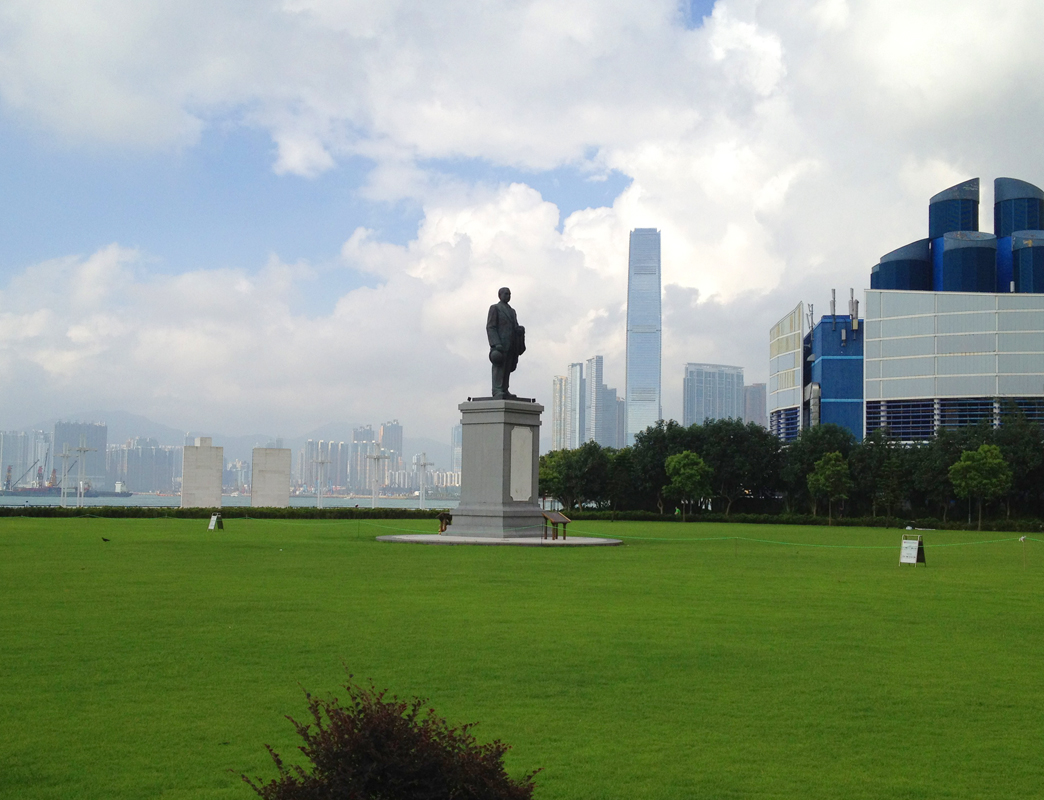 https://mdw-travel-data-us-east-1.s3.amazonaws.com/img/country/China/Sun-Yat-Sen-Memorial-Park/img_01.jpg