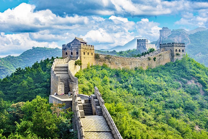 https://mdw-travel-data-us-east-1.s3.amazonaws.com/img/country/China/The-Great-Wall-of-China/img_05.jpg