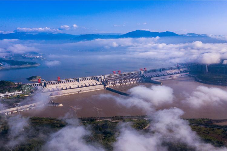 https://mdw-travel-data-us-east-1.s3.amazonaws.com/img/country/China/Three-Gorges-Dam/img_02.jpg