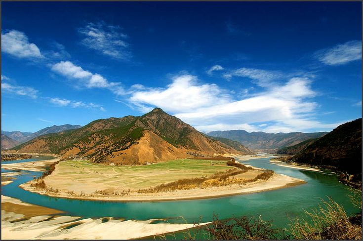 https://mdw-travel-data-us-east-1.s3.amazonaws.com/img/country/China/Three-Parallel-Rivers-of-Yunnan-Protected-Areas/img_02.jpg