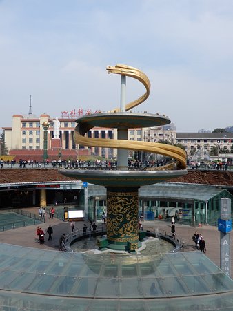 https://mdw-travel-data-us-east-1.s3.amazonaws.com/img/country/China/Tianfu-Square/img_05.jpg