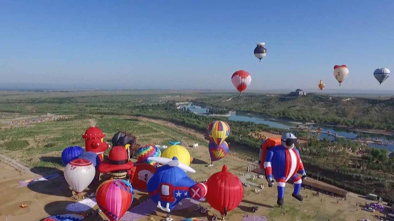 https://mdw-travel-data-us-east-1.s3.amazonaws.com/img/country/China/Tianjin-International-Hot-Air-Balloon-Festival/img_01.jpg