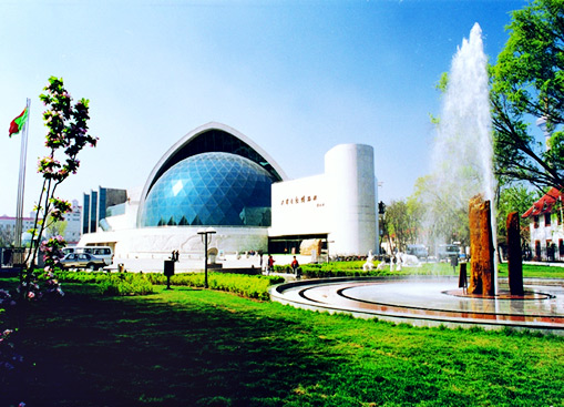 https://mdw-travel-data-us-east-1.s3.amazonaws.com/img/country/China/Tianjin-Science-and-Technology-Museum/img_01.jpg