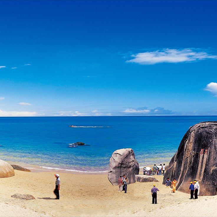 https://mdw-travel-data-us-east-1.s3.amazonaws.com/img/country/China/Tianya-Haijiao/img_02.jpg