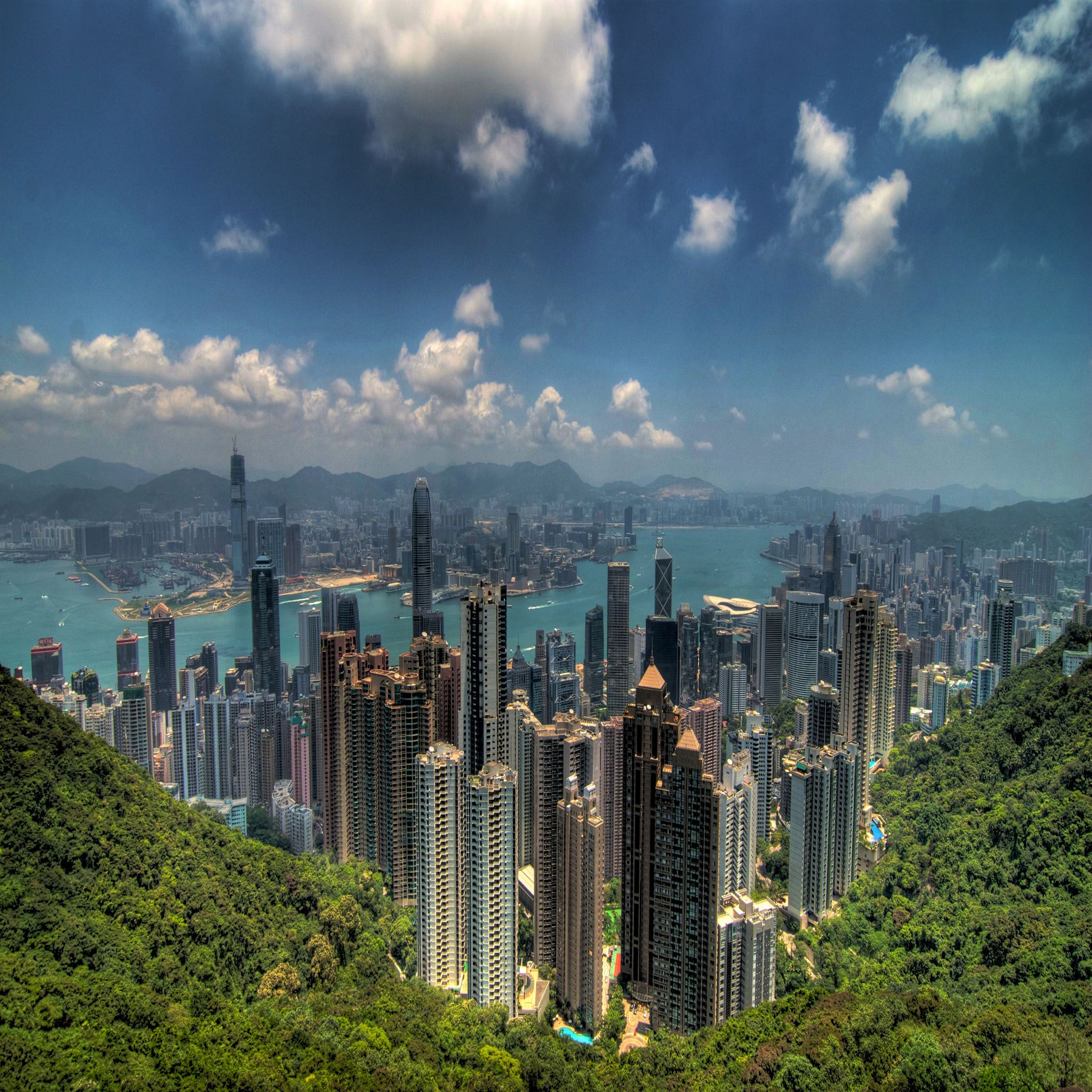 https://mdw-travel-data-us-east-1.s3.amazonaws.com/img/country/China/Victoria-Peak/img_02.jpg
