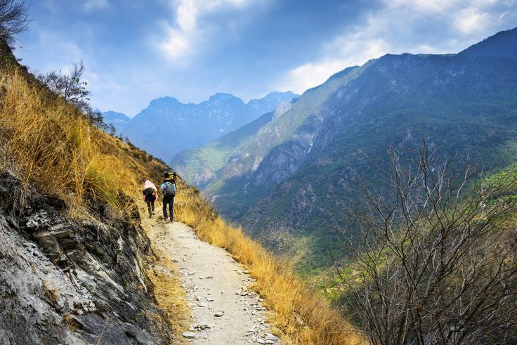 https://mdw-travel-data-us-east-1.s3.amazonaws.com/img/country/China/Wolong-National-Nature-Reserve/img_02.jpg
