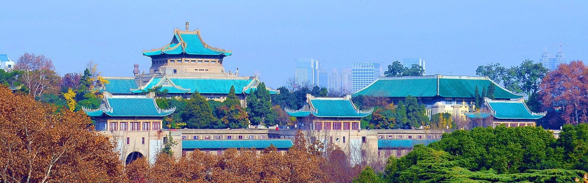 https://mdw-travel-data-us-east-1.s3.amazonaws.com/img/country/China/Wuhan-University/img_03.jpg