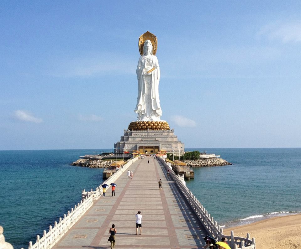 https://mdw-travel-data-us-east-1.s3.amazonaws.com/img/country/China/Yacheng/img_01.jpg