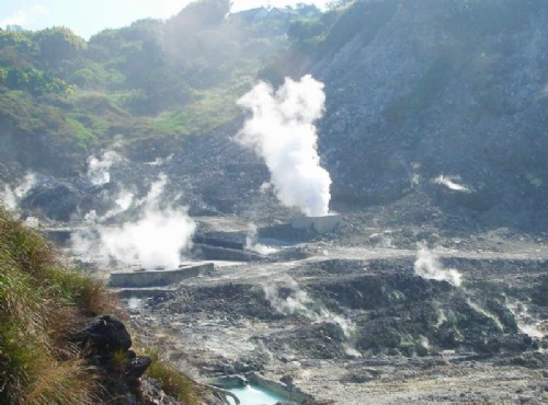 https://mdw-travel-data-us-east-1.s3.amazonaws.com/img/country/China/Yangmingshan-Hot-Springs/img_01.jpg