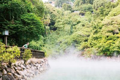 https://mdw-travel-data-us-east-1.s3.amazonaws.com/img/country/China/Yangmingshan-Hot-Springs/img_04.jpg