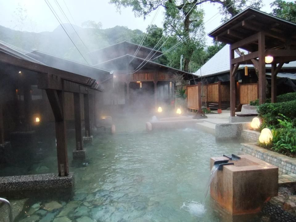 https://mdw-travel-data-us-east-1.s3.amazonaws.com/img/country/China/Yilan-Forest-Hot-Spring/img_01.jpg