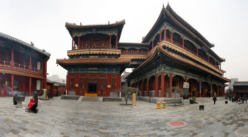 https://mdw-travel-data-us-east-1.s3.amazonaws.com/img/country/China/Yonghe-Temple/img_01.jpg