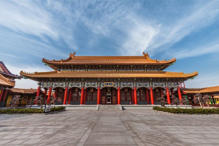 https://mdw-travel-data-us-east-1.s3.amazonaws.com/img/country/China/Yuanmingyuan-Park/img_01.jpg
