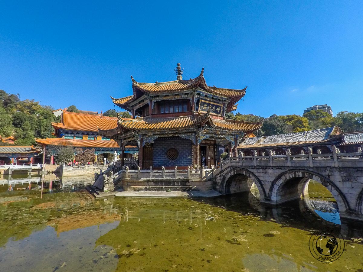 https://mdw-travel-data-us-east-1.s3.amazonaws.com/img/country/China/Yuantong-Temple/img_03.jpg