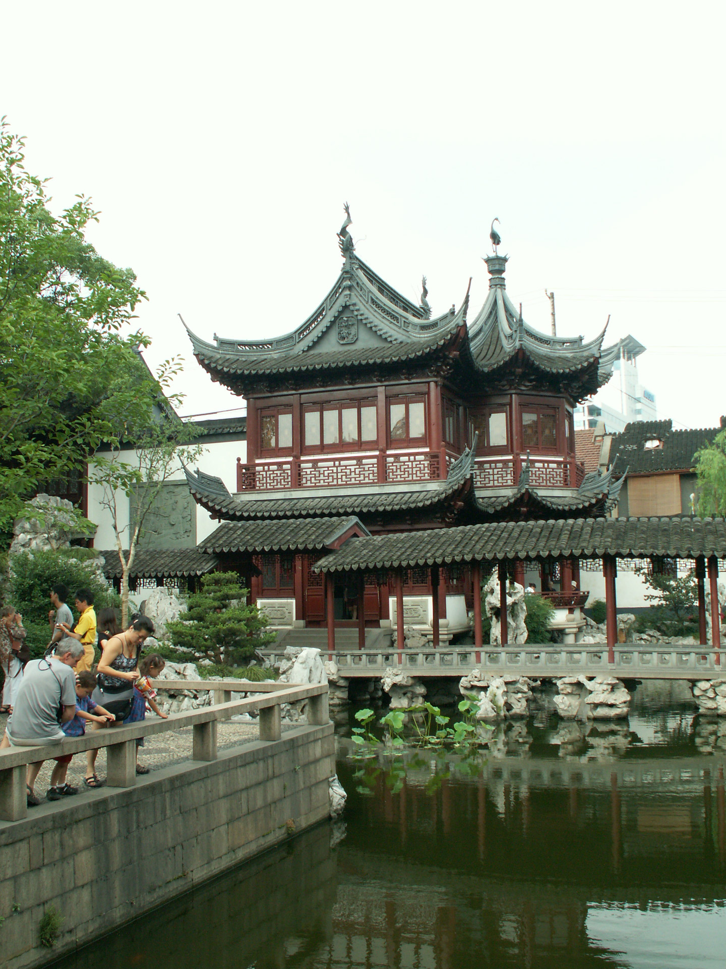 https://mdw-travel-data-us-east-1.s3.amazonaws.com/img/country/China/Yuyuan-Garden/img_02.jpg