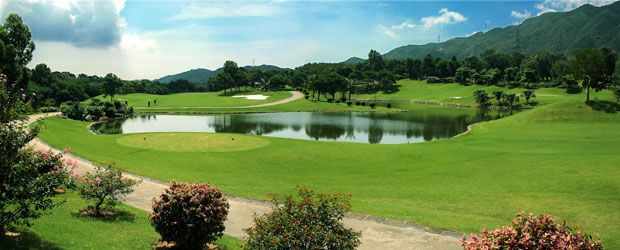 https://mdw-travel-data-us-east-1.s3.amazonaws.com/img/country/China/Zhuhai-International-Golf-Course/img_03.jpg