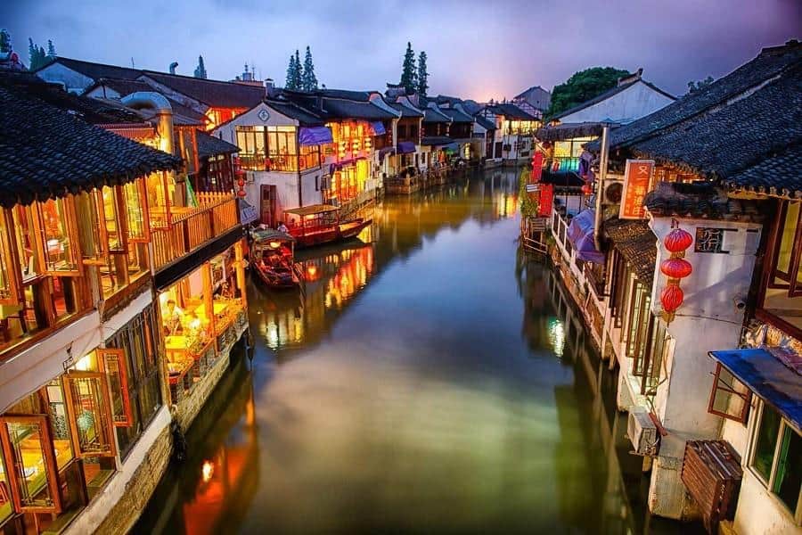 https://mdw-travel-data-us-east-1.s3.amazonaws.com/img/country/China/Zhujiajiao-Ancient-Town/img_01.jpg