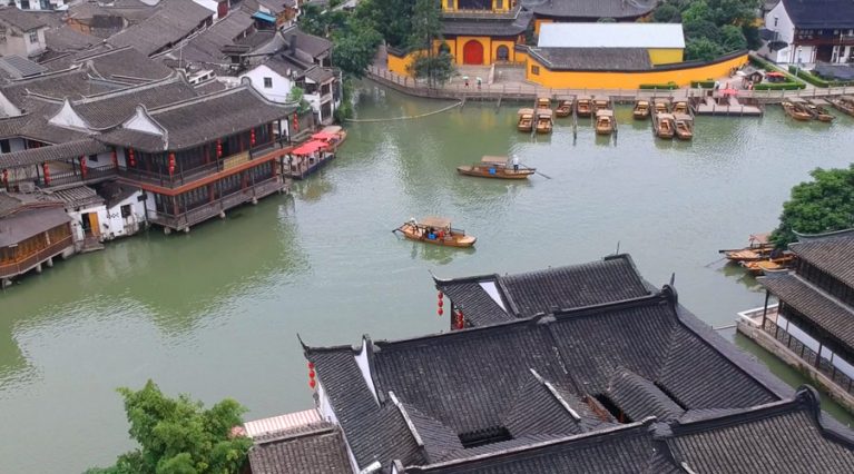 https://mdw-travel-data-us-east-1.s3.amazonaws.com/img/country/China/Zhujiajiao-Water-Town/img_01.jpg