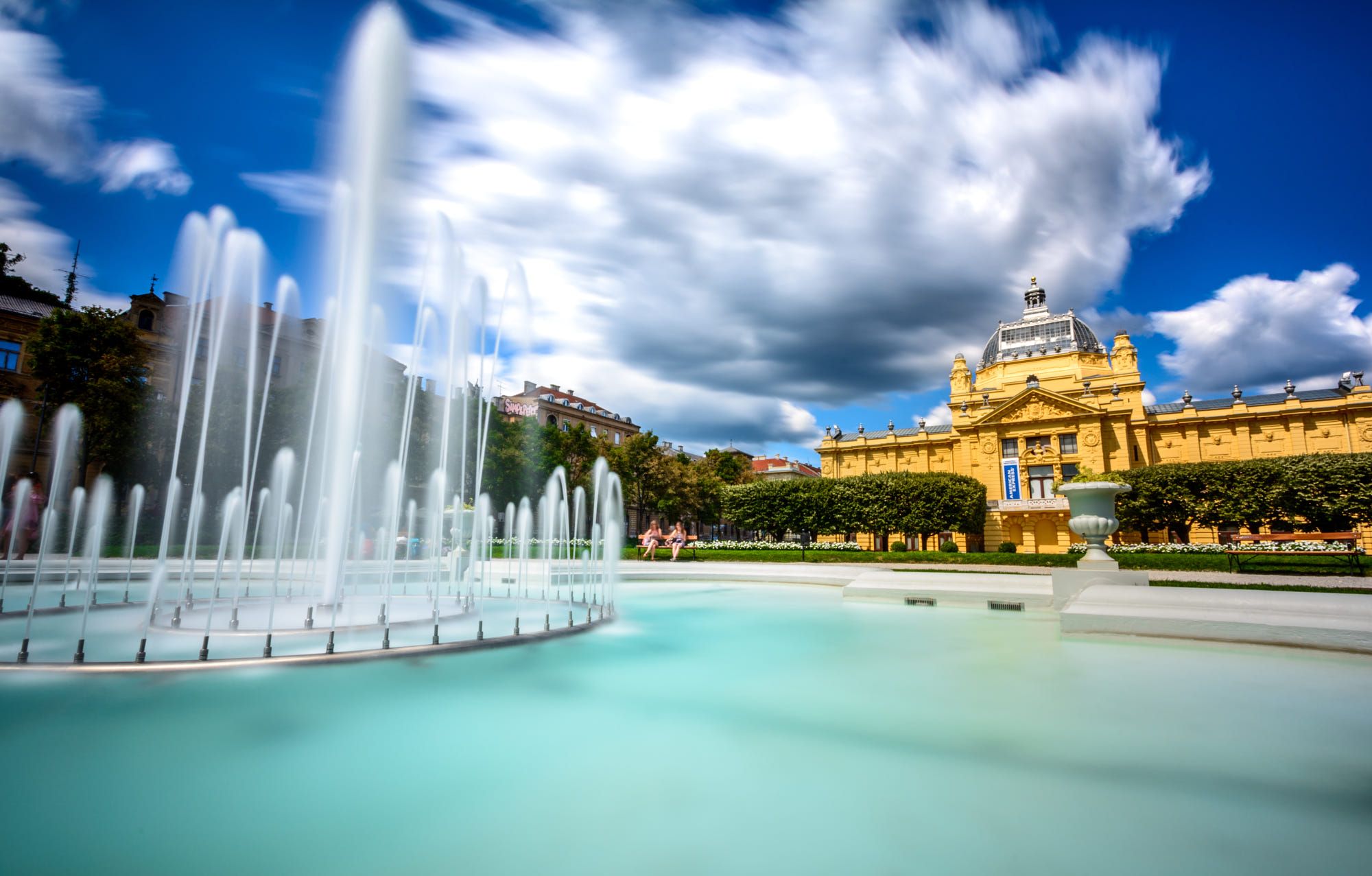 https://mdw-travel-data-us-east-1.s3.amazonaws.com/img/country/Croatia/Art-Pavilion/img_00.jpg