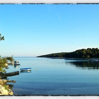 https://mdw-travel-data-us-east-1.s3.amazonaws.com/img/country/Croatia/Artatore-Beach/img_03.jpg