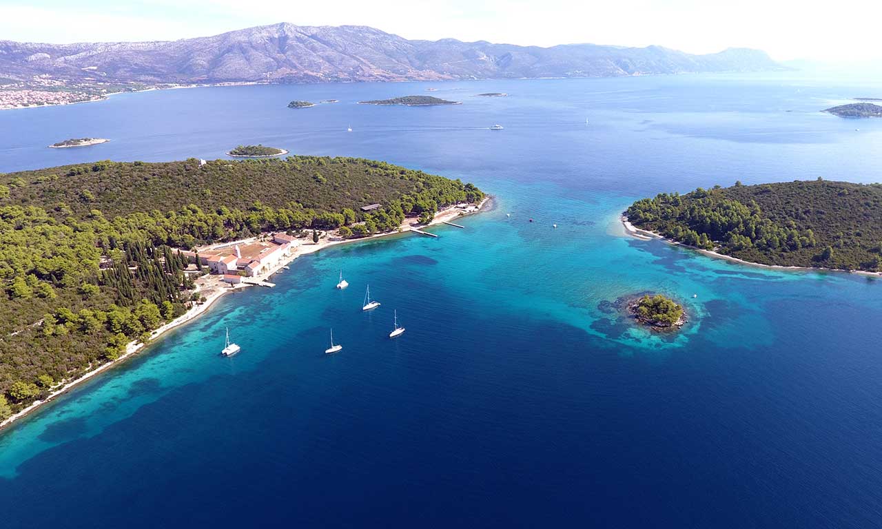 https://mdw-travel-data-us-east-1.s3.amazonaws.com/img/country/Croatia/Badija-Island/img_01.jpg