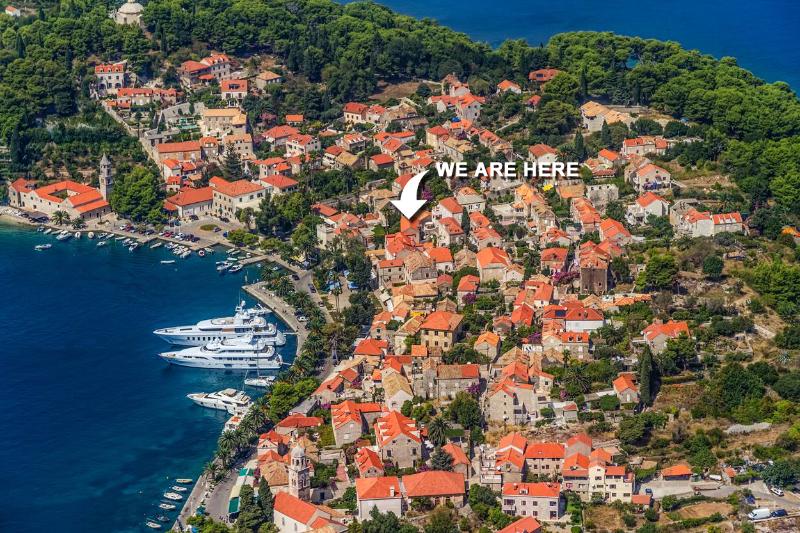 https://mdw-travel-data-us-east-1.s3.amazonaws.com/img/country/Croatia/Cavtat-Old-Town/img_02.jpg