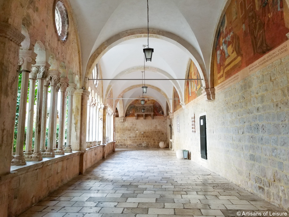 https://mdw-travel-data-us-east-1.s3.amazonaws.com/img/country/Croatia/Church-and-Monastery-of-St-Francis/img_02.jpg