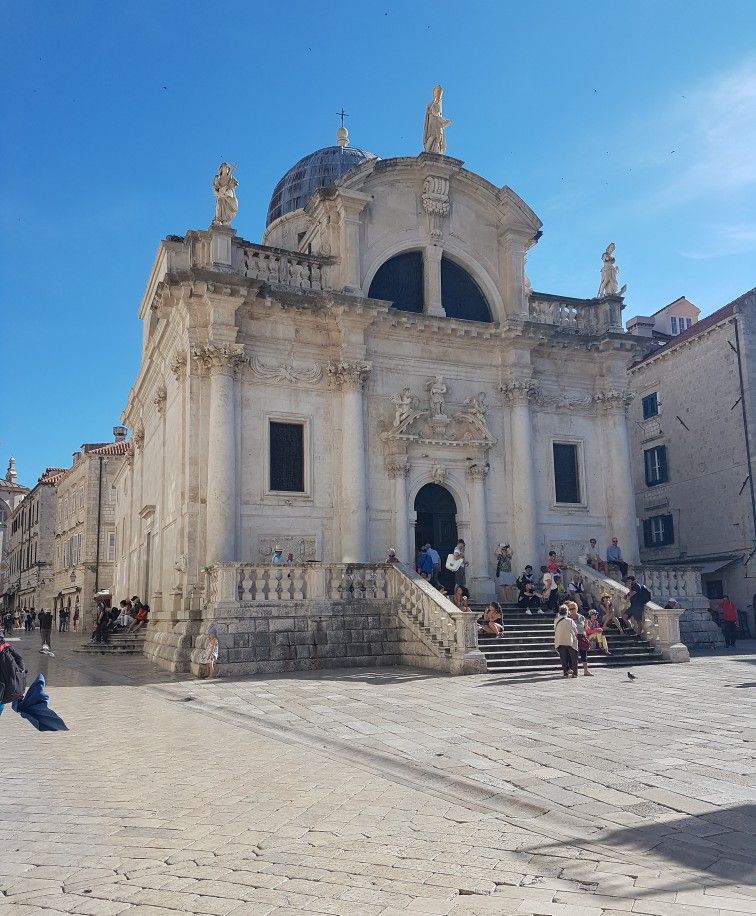 https://mdw-travel-data-us-east-1.s3.amazonaws.com/img/country/Croatia/Church-of-Saint-Blaise/img_01.jpg