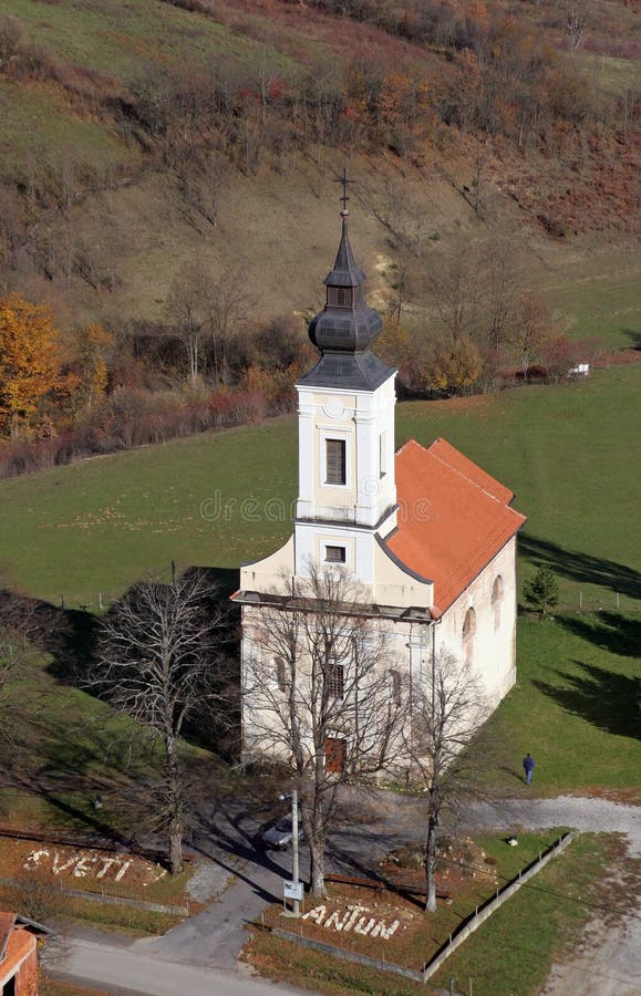https://mdw-travel-data-us-east-1.s3.amazonaws.com/img/country/Croatia/Church-of-St-Anthony-of-Padua/img_03.jpg