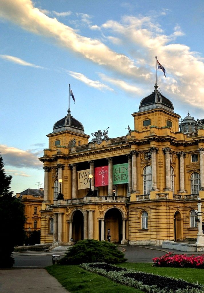 https://mdw-travel-data-us-east-1.s3.amazonaws.com/img/country/Croatia/Croatian-National-Theatre-in-Zagreb/img_03.jpg