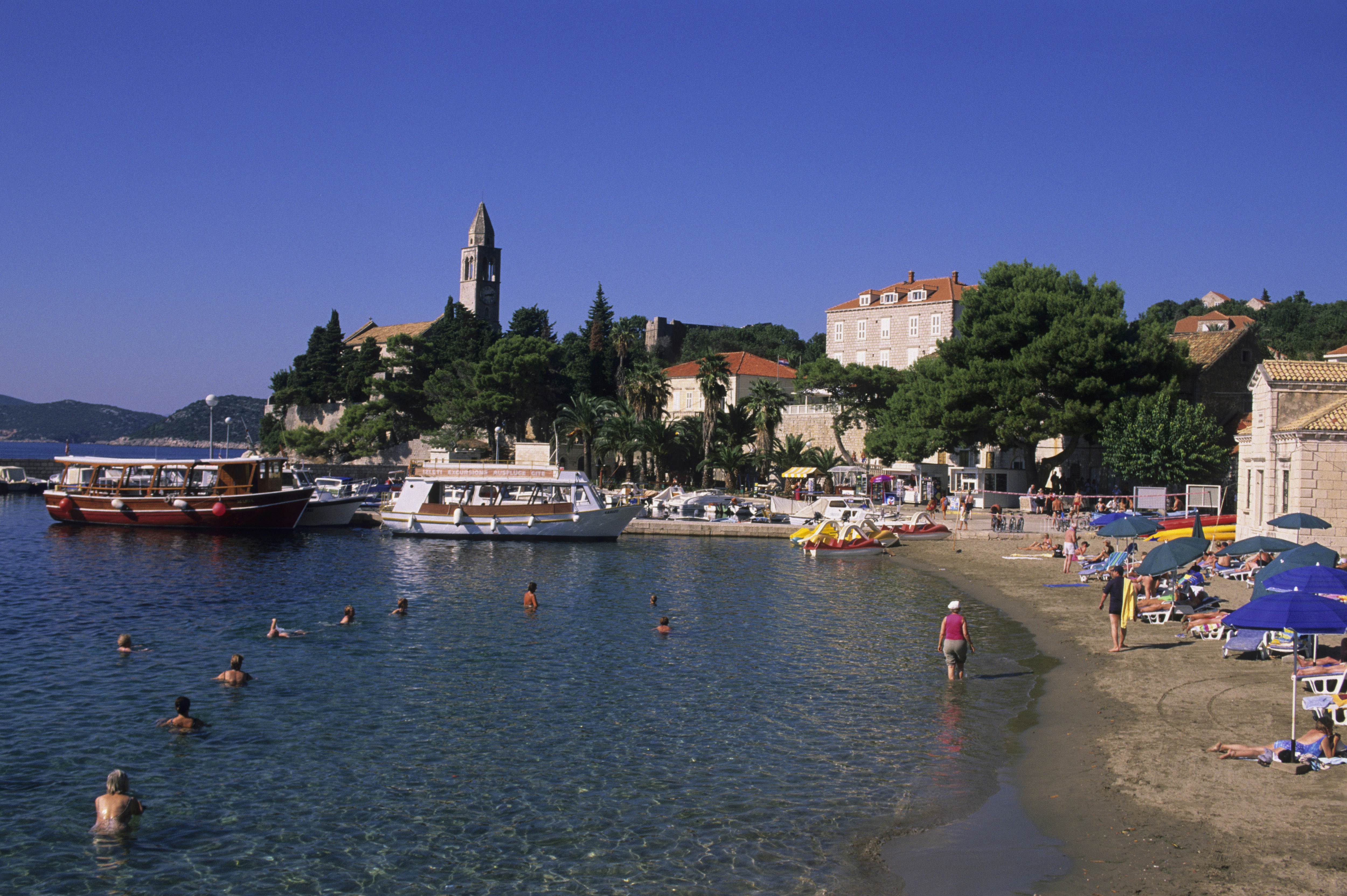 https://mdw-travel-data-us-east-1.s3.amazonaws.com/img/country/Croatia/Elafiti-Islands/img_01.jpg
