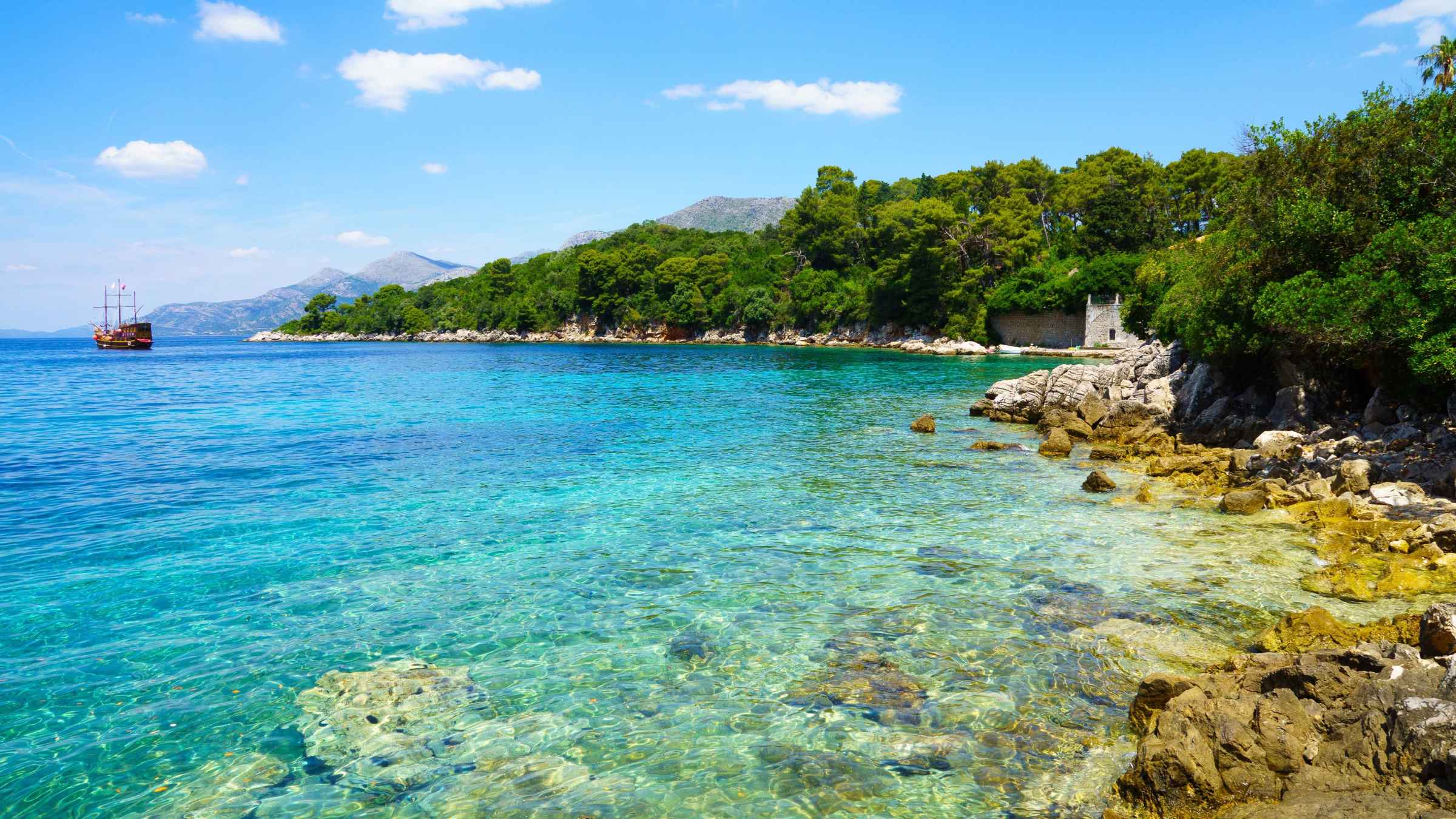 https://mdw-travel-data-us-east-1.s3.amazonaws.com/img/country/Croatia/Elaphiti-Islands/img_03.jpg