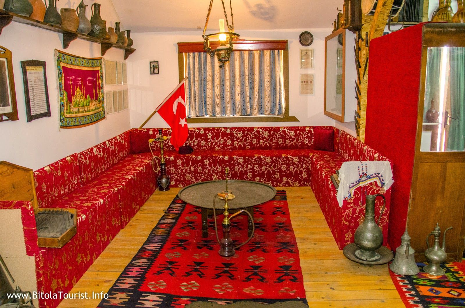 https://mdw-travel-data-us-east-1.s3.amazonaws.com/img/country/Croatia/Ethno-Museum-Barilo/img_02.jpg