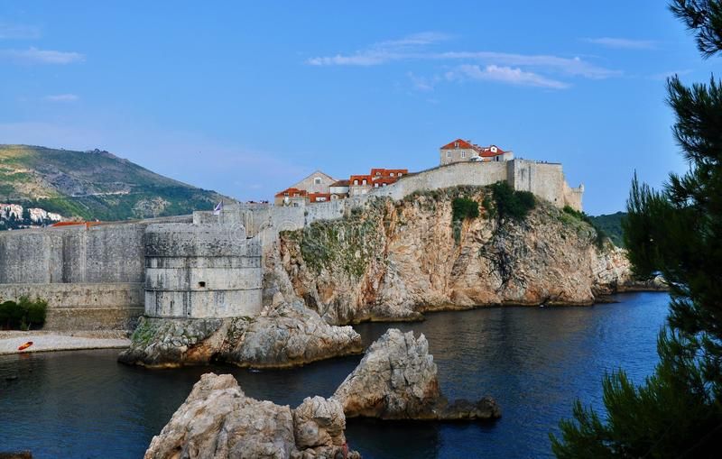 https://mdw-travel-data-us-east-1.s3.amazonaws.com/img/country/Croatia/Fort-Bokar/img_01.jpg