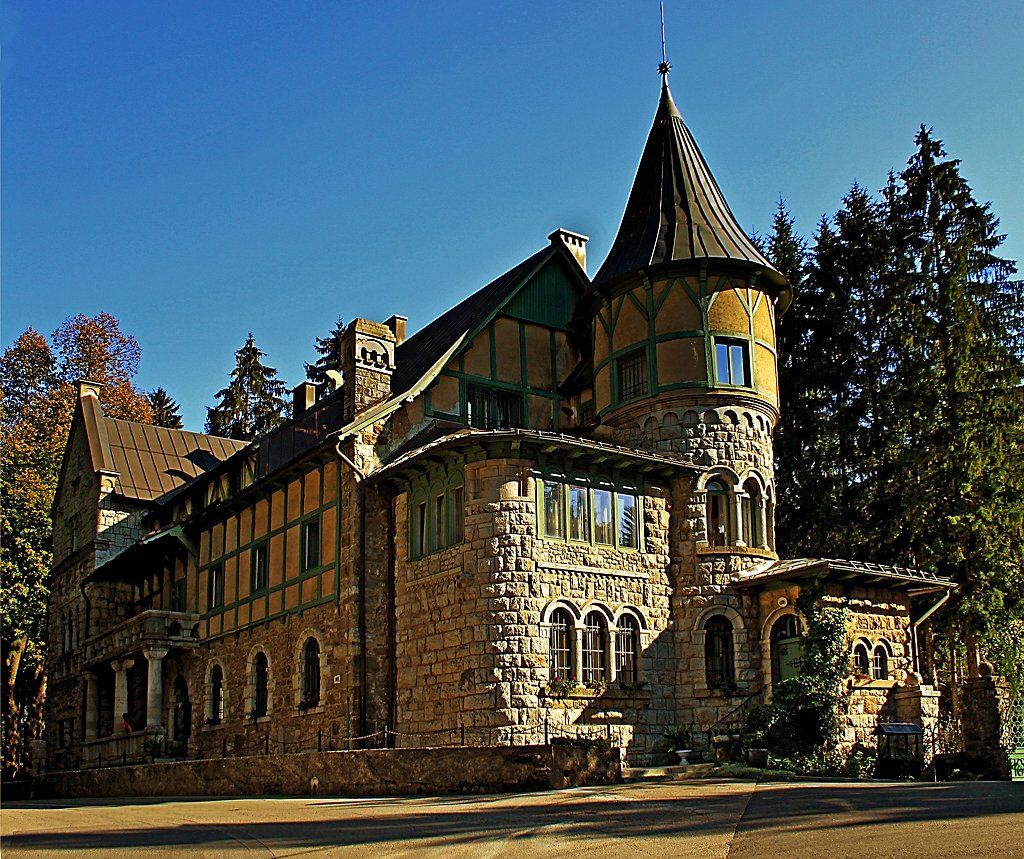 https://mdw-travel-data-us-east-1.s3.amazonaws.com/img/country/Croatia/Frankopan-Castle/img_03.jpg