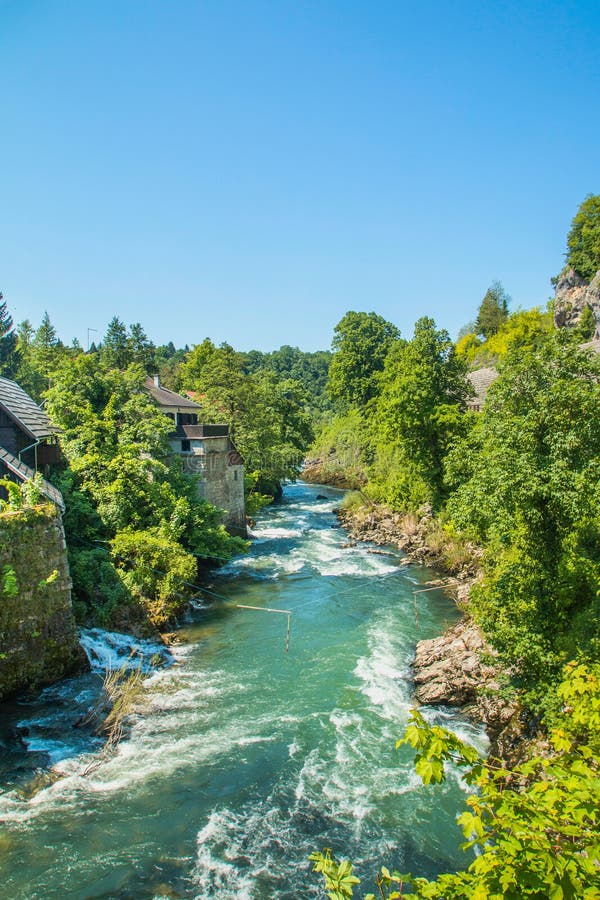https://mdw-travel-data-us-east-1.s3.amazonaws.com/img/country/Croatia/Korana-Canyon/img_01.jpg