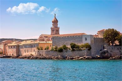 https://mdw-travel-data-us-east-1.s3.amazonaws.com/img/country/Croatia/Krk-Town-Walls/img_02.jpg