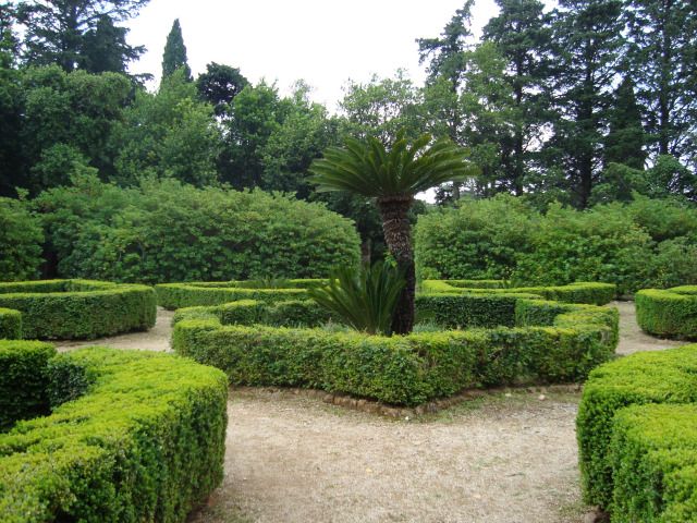 https://mdw-travel-data-us-east-1.s3.amazonaws.com/img/country/Croatia/Lokrum-Botanical-Gardens/img_01.jpg