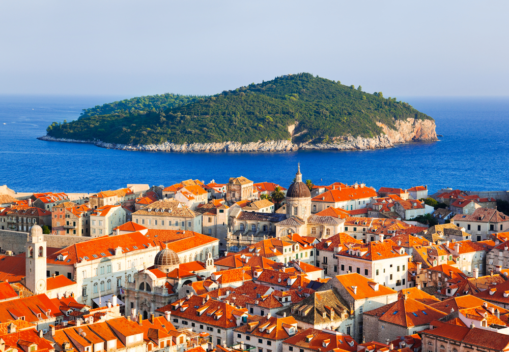 https://mdw-travel-data-us-east-1.s3.amazonaws.com/img/country/Croatia/Lopud-Island/img_02.jpg