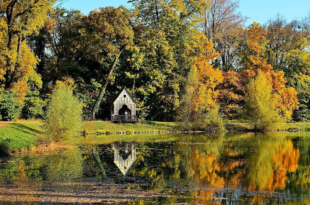 https://mdw-travel-data-us-east-1.s3.amazonaws.com/img/country/Croatia/Maksimir-Park/img_01.jpg