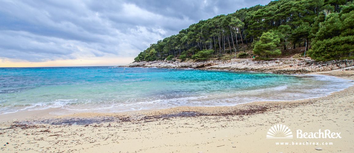 https://mdw-travel-data-us-east-1.s3.amazonaws.com/img/country/Croatia/Mali-Losinj/img_03.jpg