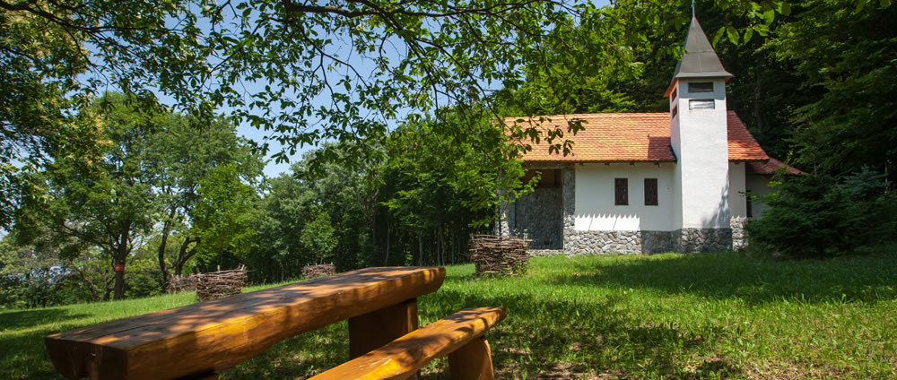 https://mdw-travel-data-us-east-1.s3.amazonaws.com/img/country/Croatia/Medvednica-Nature-Park/img_01.jpg