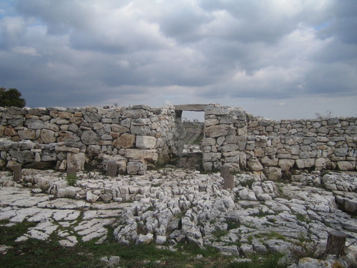 https://mdw-travel-data-us-east-1.s3.amazonaws.com/img/country/Croatia/Monkodonja-Hill-Fort/img_01.jpg