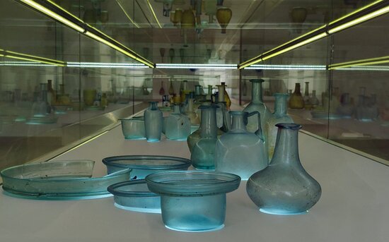 https://mdw-travel-data-us-east-1.s3.amazonaws.com/img/country/Croatia/Museum-of-Ancient-Glass/img_03.jpg