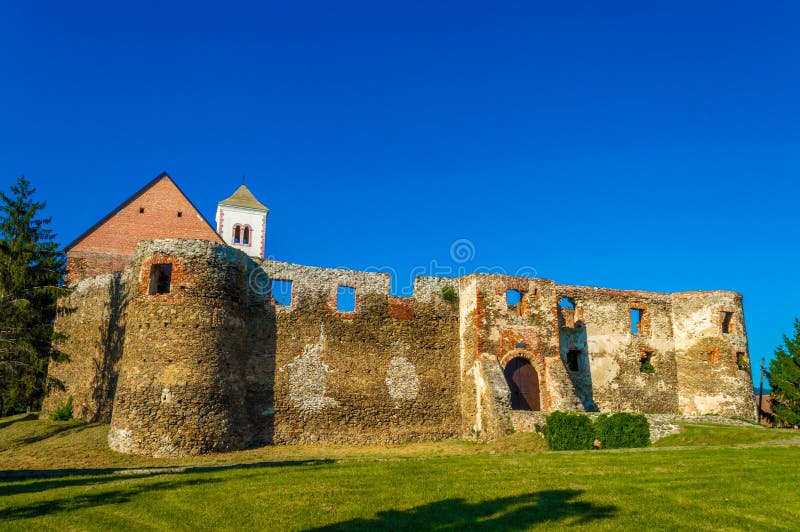 https://mdw-travel-data-us-east-1.s3.amazonaws.com/img/country/Croatia/Napoleon-Fortress/img_03.jpg